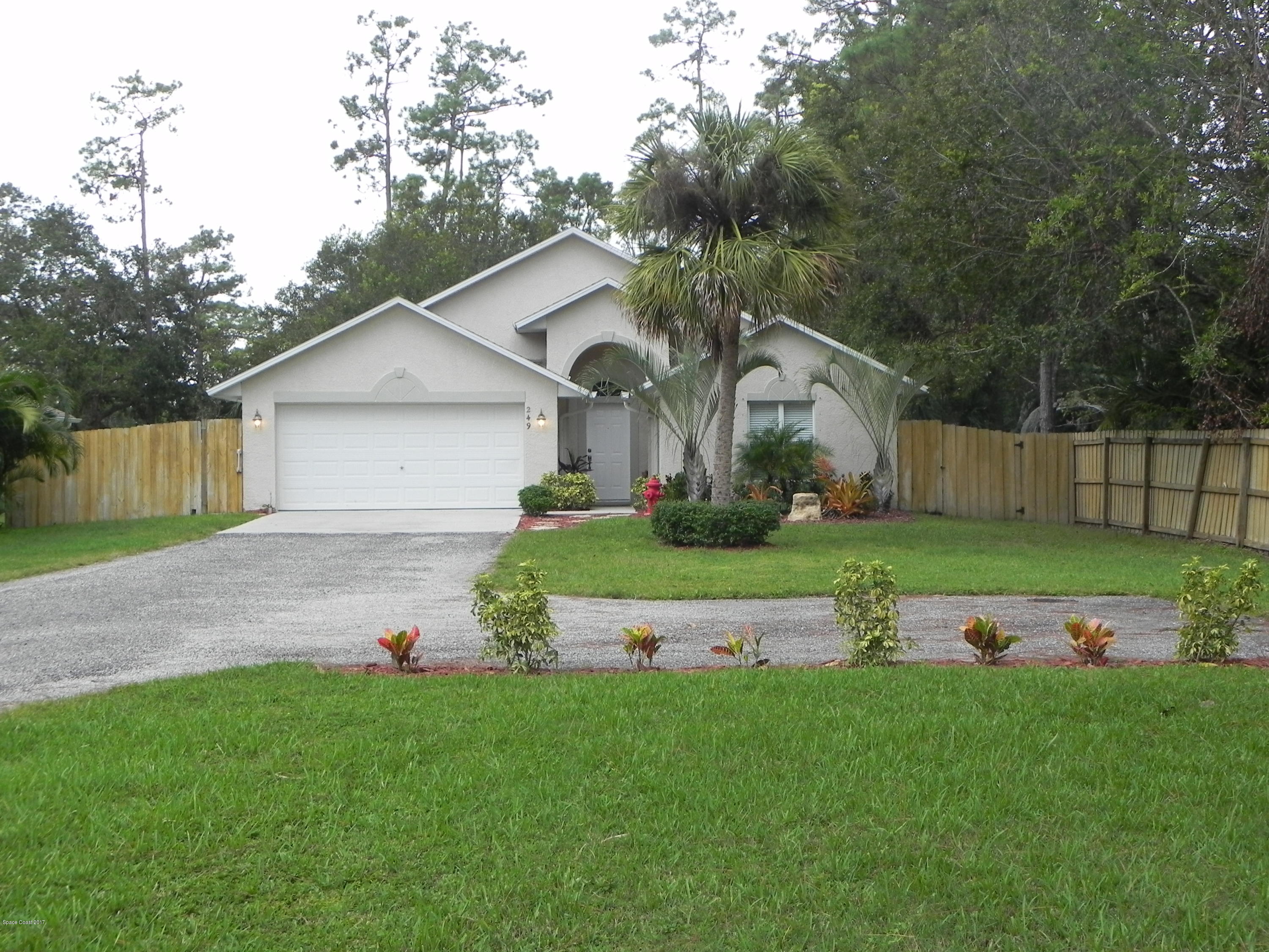 249 Northwest Valencia Road Melbourne, FL 32904 - Photo 2 of 26 DSCN2553