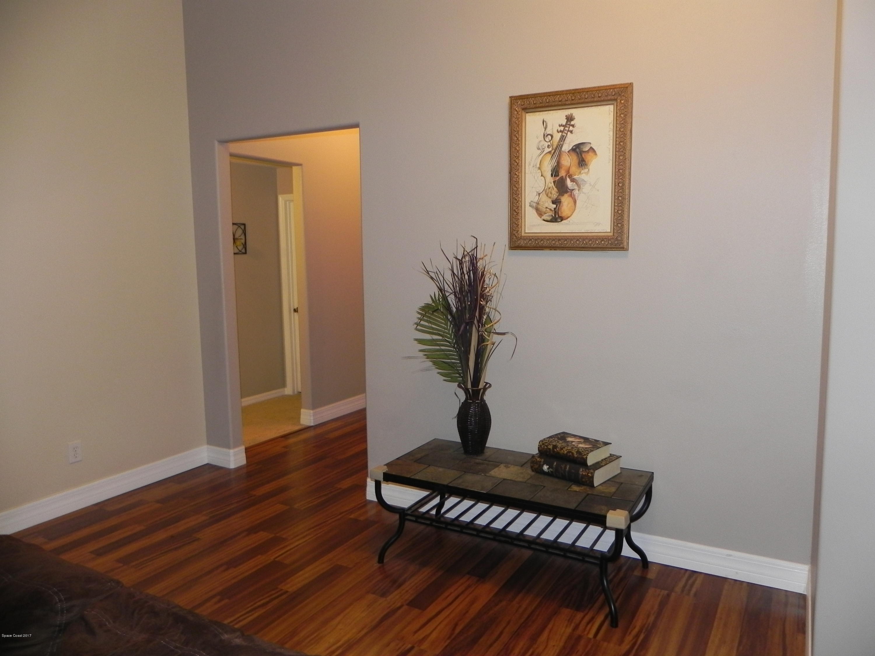 249 Northwest Valencia Road Melbourne, FL 32904 - Photo 14 of 26 DSCN2511