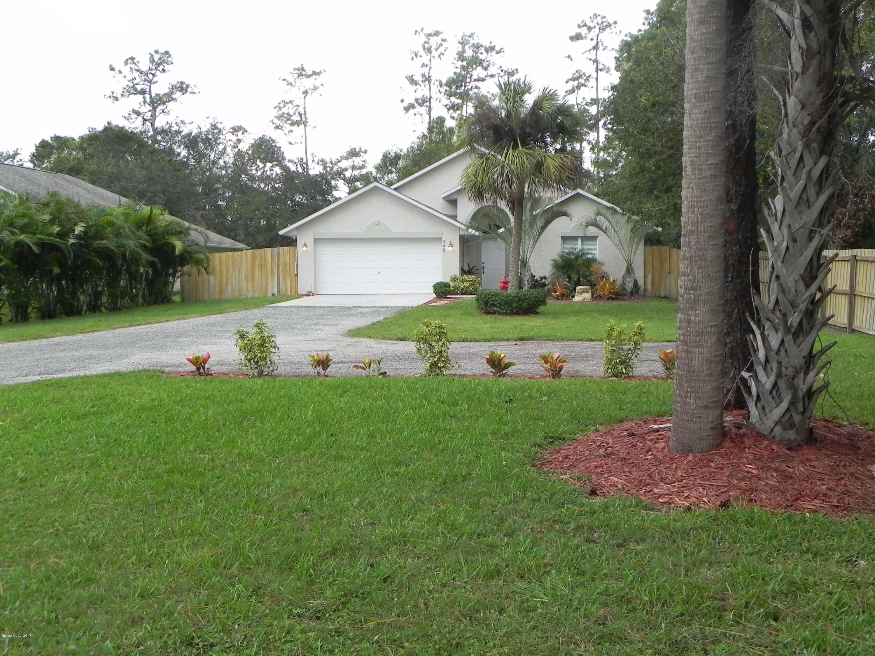 249 Northwest Valencia Road Melbourne, FL 32904 - Photo 3 of 26 DSCN2558