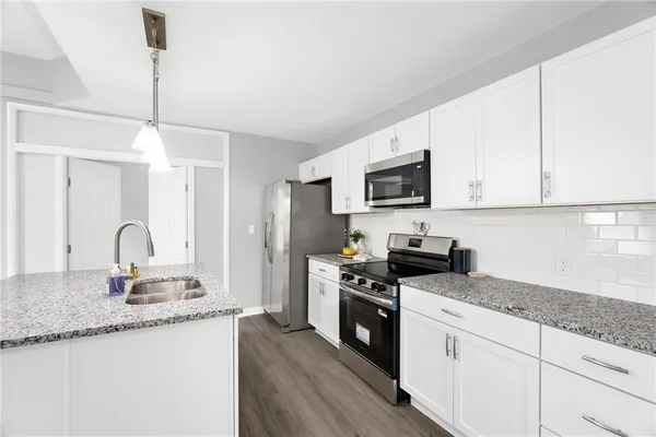 $219,000 | 2528 Olive Street, Kansas City, MO 64127