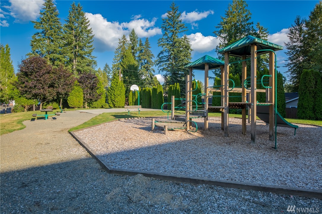 201 197th Street Southwest, Unit 25 Bothell, WA 98012 - Photo 25 of 25
