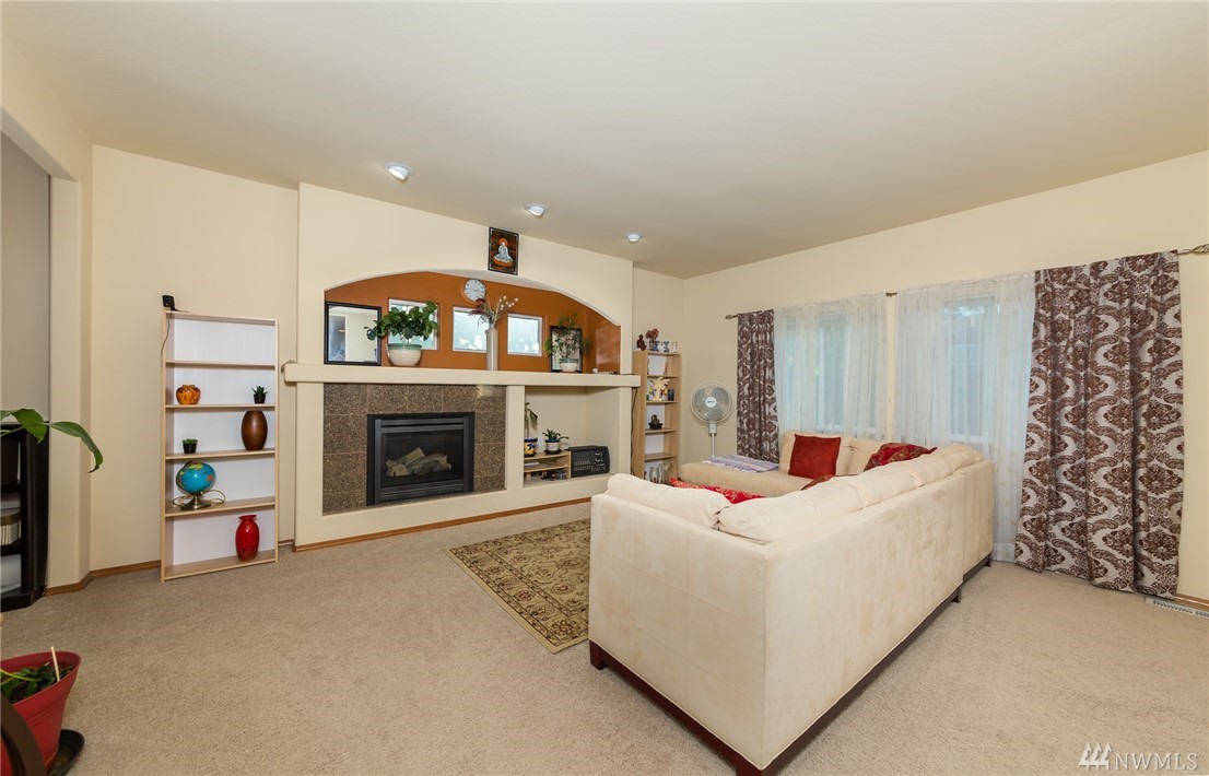 201 197th Street Southwest, Unit 25 Bothell, WA 98012 - Photo 8 of 25
