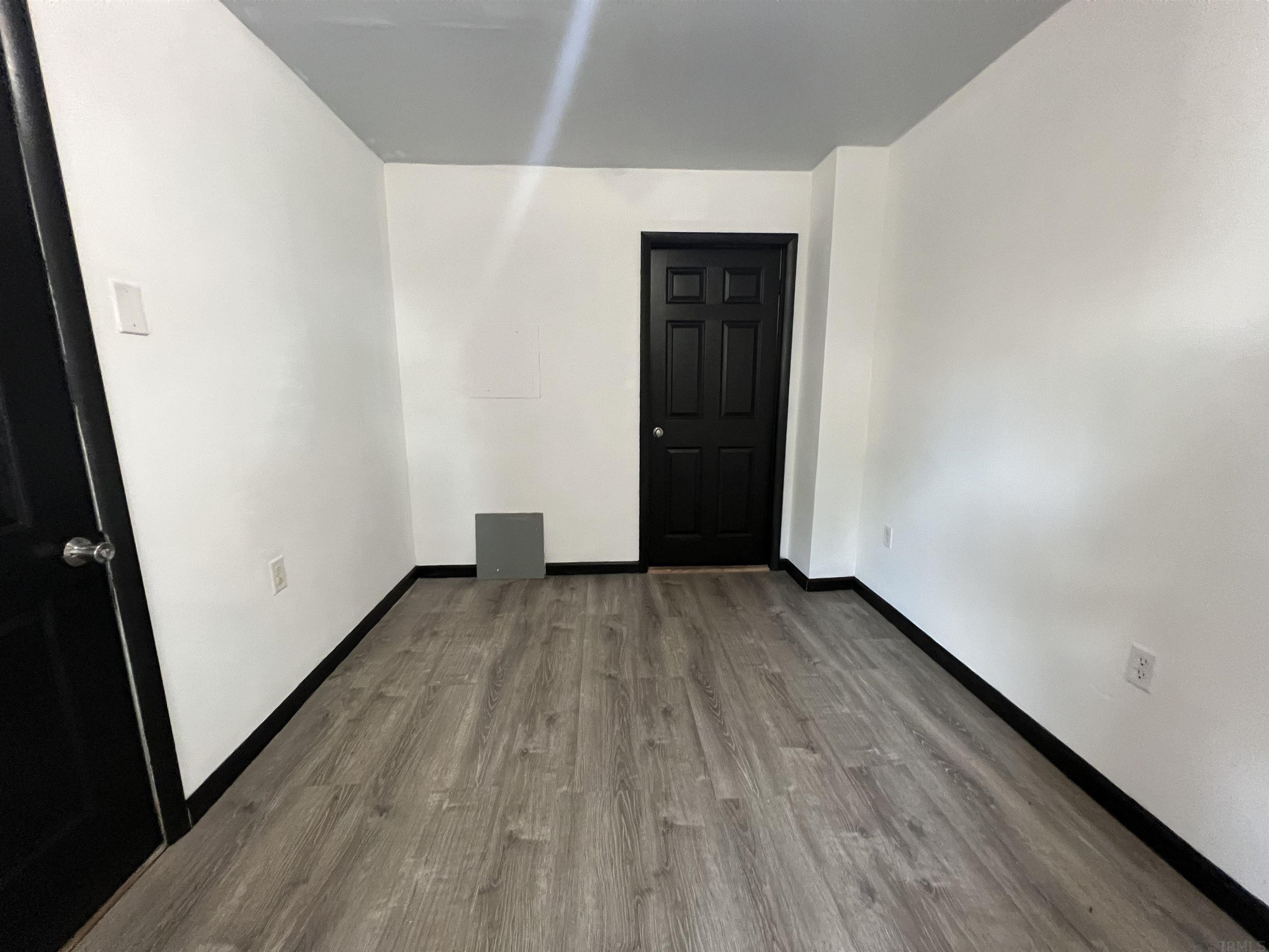 1701 4th Street Bedford, IN 47421 - Photo 9 of 21