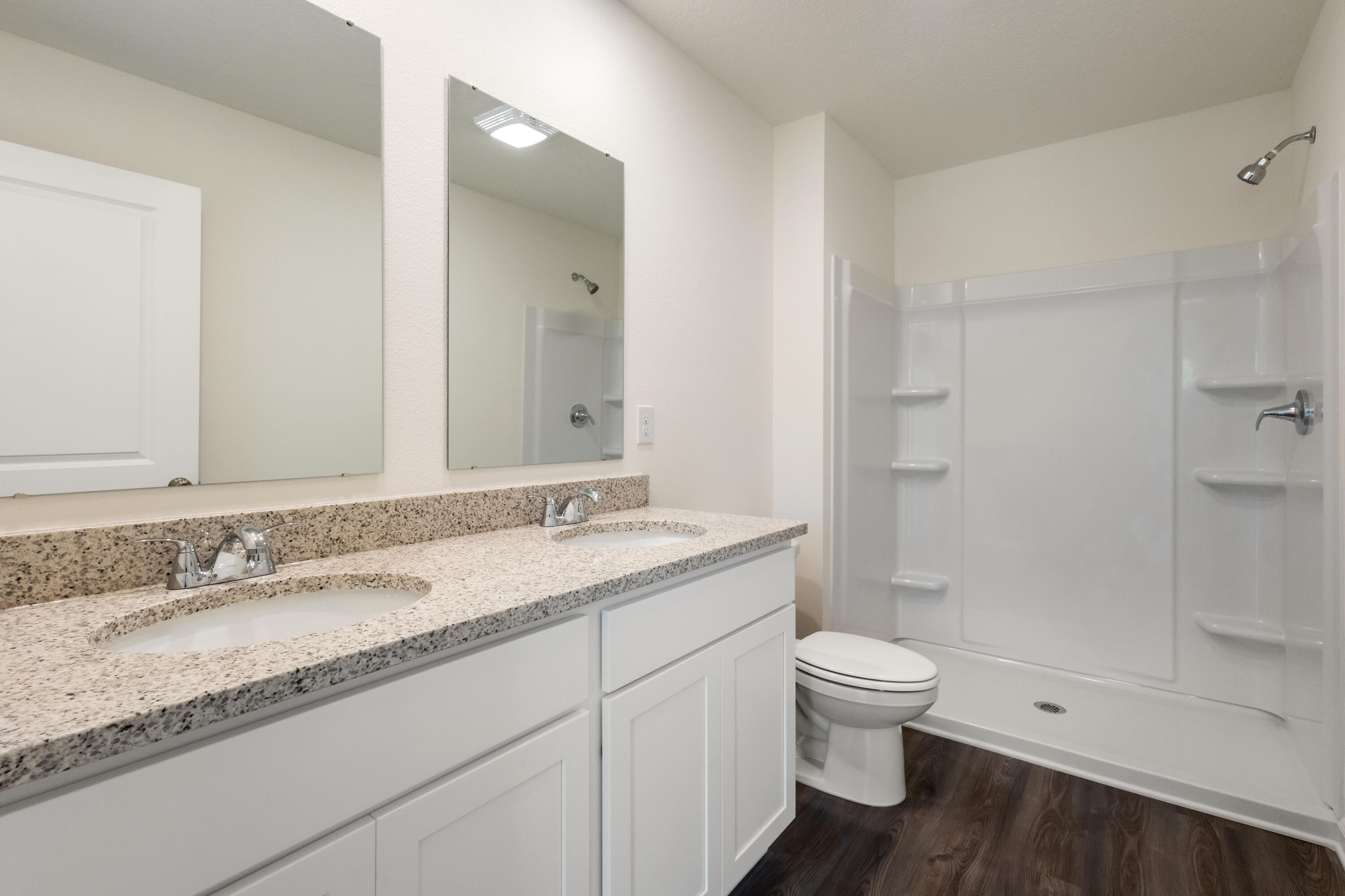 111 Girl Scout Road DeFuniak Springs, FL 32433 - Photo 13 of 13 Lanire Interior 11