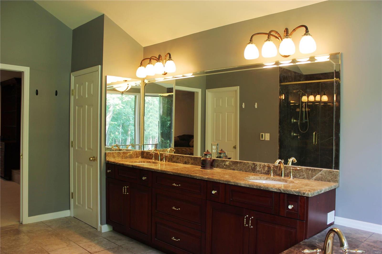 18207 Sheerin Road Pacific, MO 63069 - Photo 21 of 62 Gallery Image 21