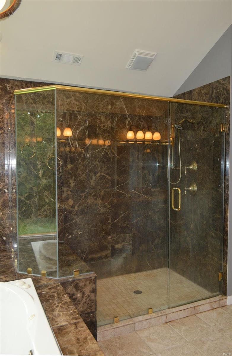 18207 Sheerin Road Pacific, MO 63069 - Photo 24 of 62 Gallery Image 24