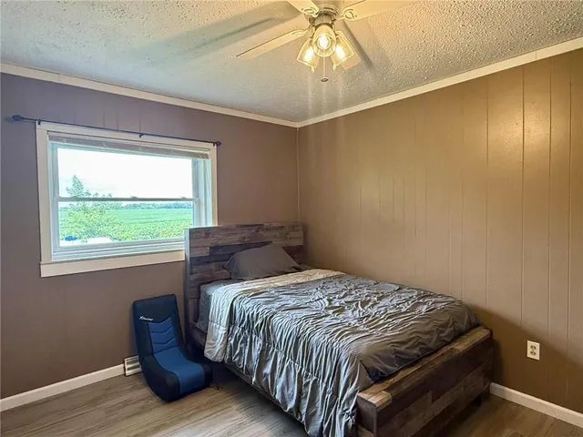 $179,900 | 24817 24th Highway, Waverly, MO 64096