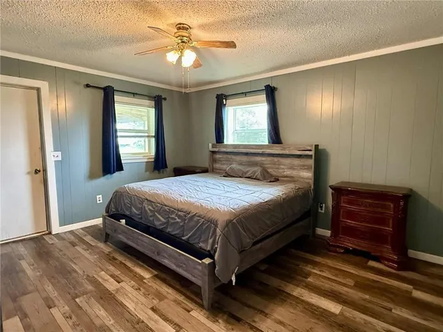 $179,900 | 24817 24th Highway, Waverly, MO 64096