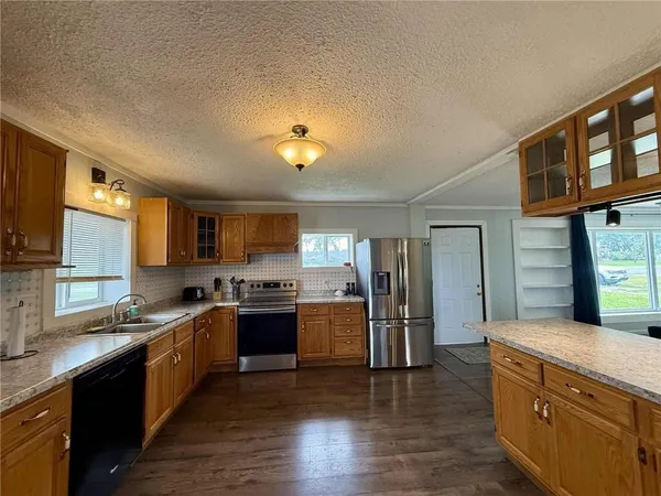 $179,900 | 24817 24th Highway, Waverly, MO 64096