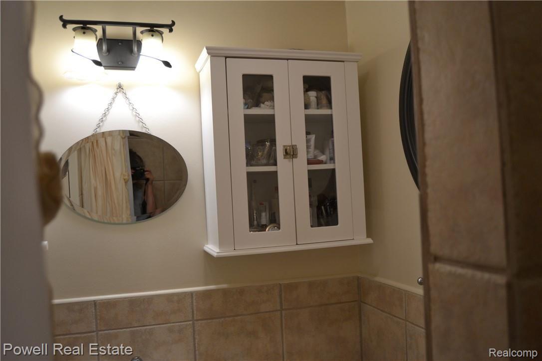 505 East Baker Road Highland, MI 48357 - Photo 11 of 25 DSC_0955.JPG