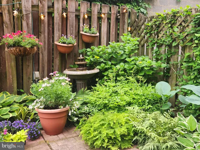 $339,900 | 37 North Charlotte Street, Lancaster, PA 17603