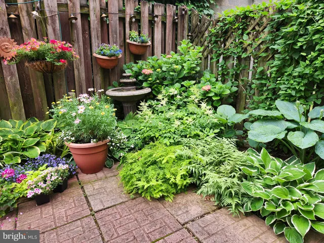 $339,900 | 37 North Charlotte Street, Lancaster, PA 17603