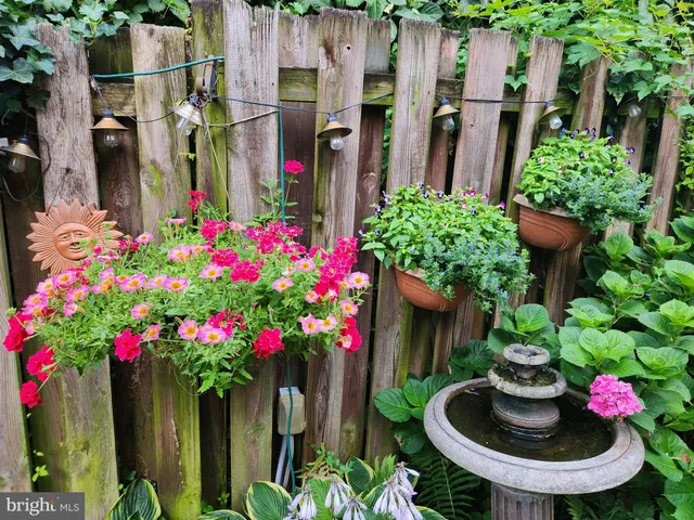 $339,900 | 37 North Charlotte Street, Lancaster, PA 17603