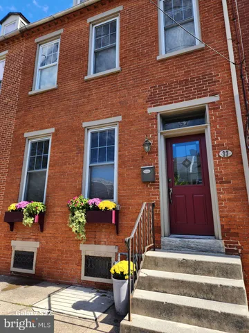 $339,900 | 37 North Charlotte Street, Lancaster, PA 17603