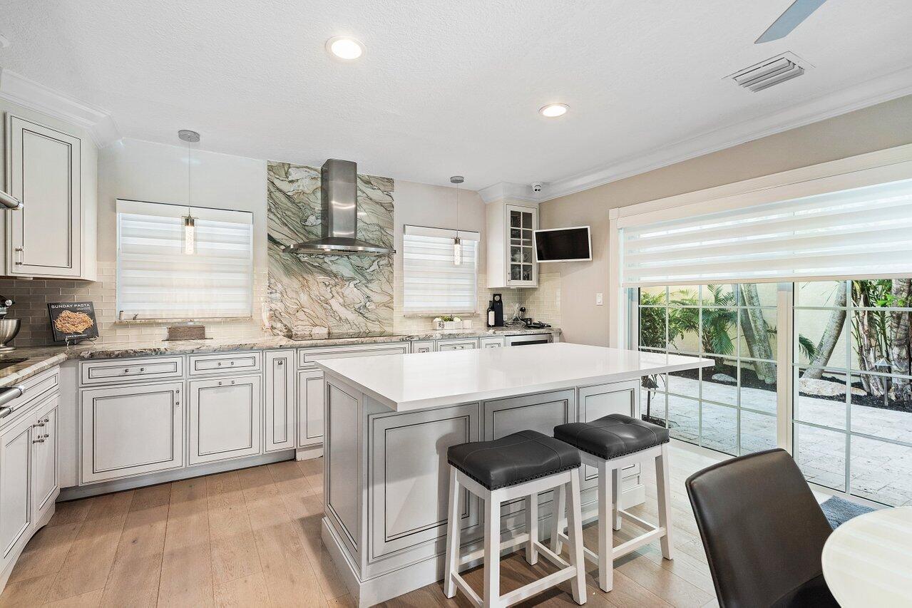 500 Commodore Circle Delray Beach, FL 33483 - Photo 11 of 57 UPDATED KITCHEN CABINETS
