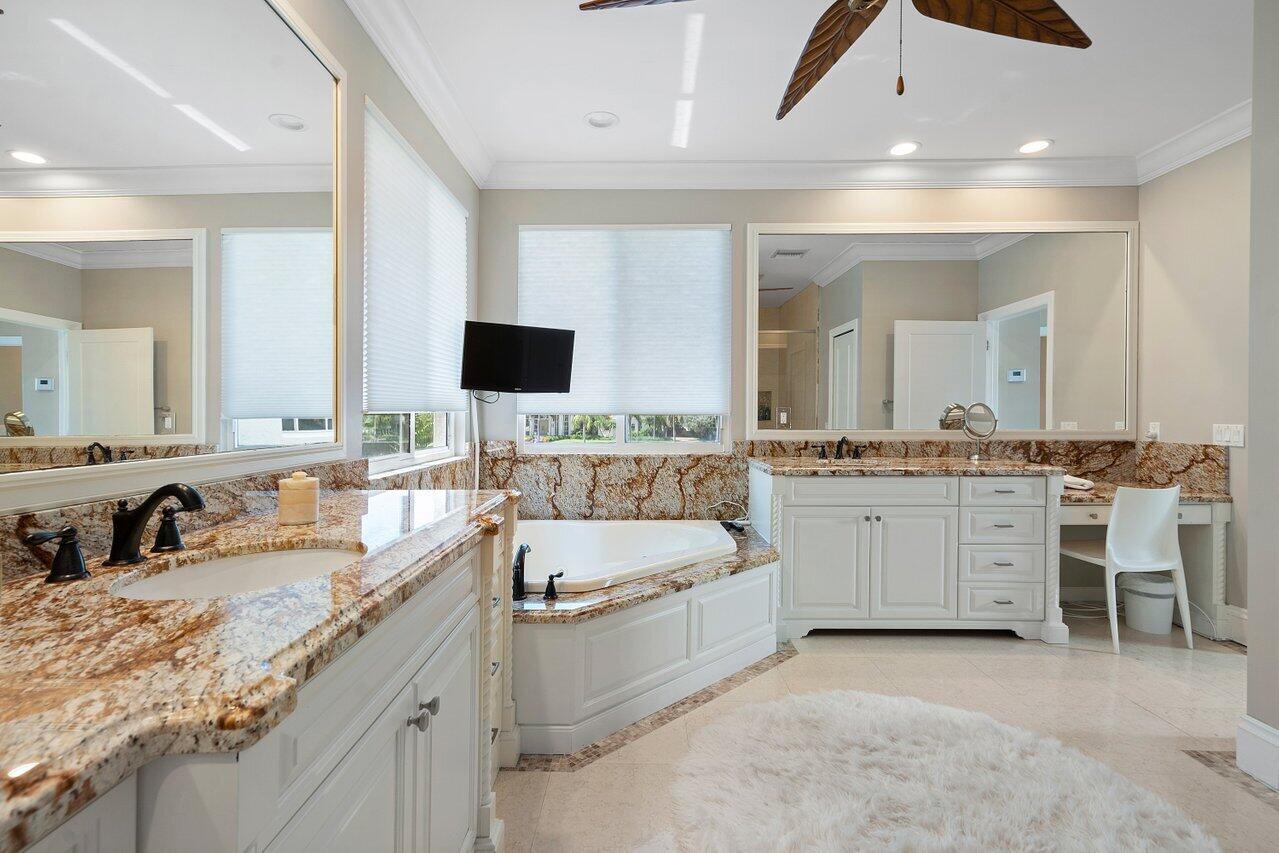 500 Commodore Circle Delray Beach, FL 33483 - Photo 33 of 57 LARGE MASTER BATH
