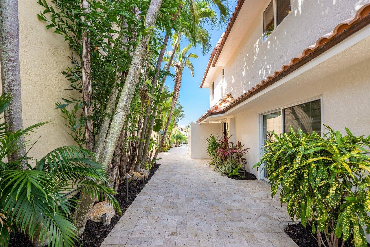 500 Commodore Circle Delray Beach, FL 33483 - Photo 7 of 57 004-500CommodoreCircle-DelrayBeach-FL-33