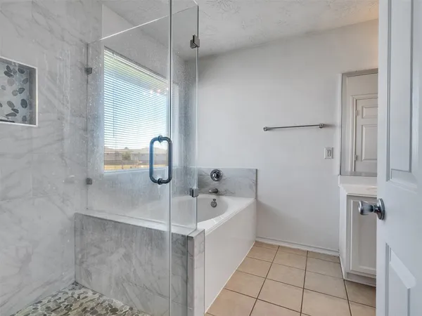 $1,890 | 11522 Hackmatack Way, Houston, TX 77066