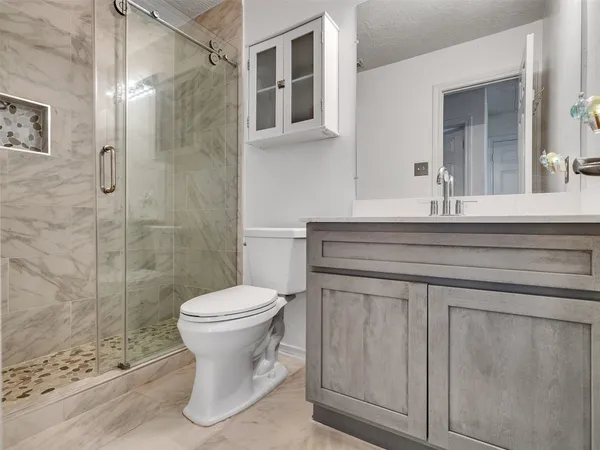 $1,890 | 11522 Hackmatack Way, Houston, TX 77066