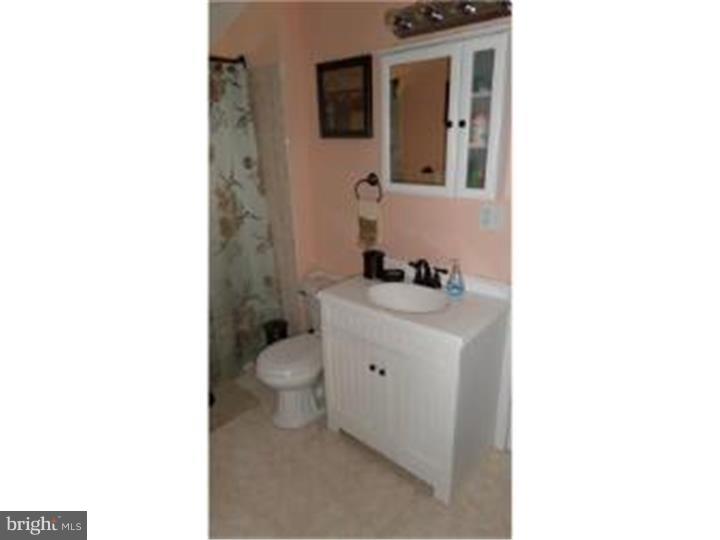 2802 Norcom Road Philadelphia, PA 19154 - Photo 22 of 25 Gallery Image 22