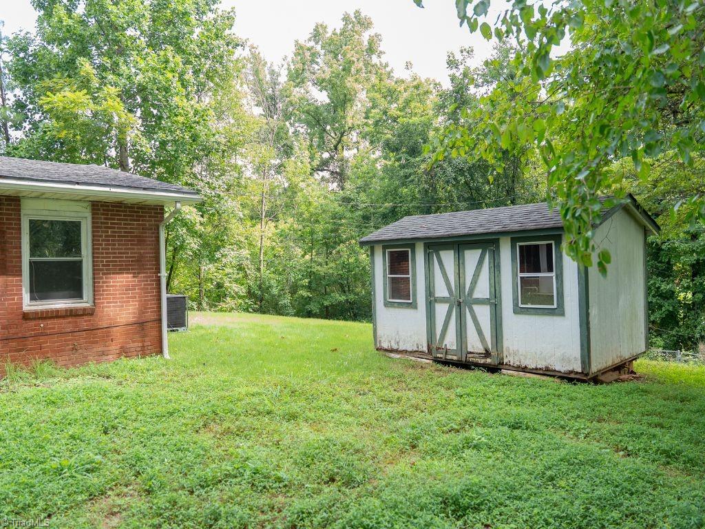513 Stokes Road Graham, NC 27253 - Photo 11 of 12 Gallery Image 11