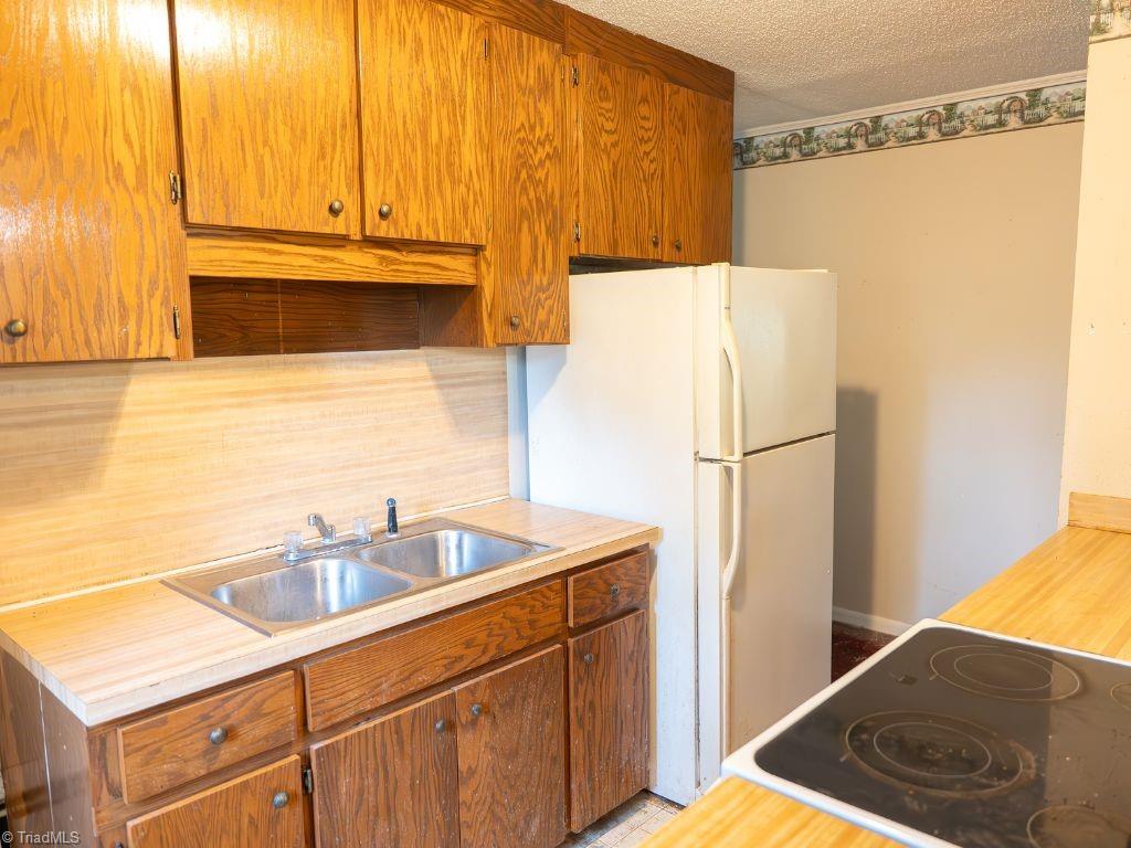 513 Stokes Road Graham, NC 27253 - Photo 5 of 12 Gallery Image 5