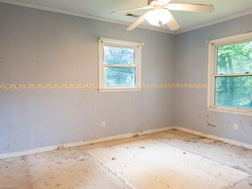 513 Stokes Road Graham, NC 27253 - Photo 9 of 12 Gallery Image 9