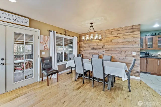 $680,000 | 809 North Kenroy Terrace, East Wenatchee, WA 98802