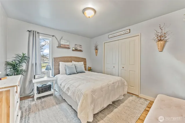 $680,000 | 809 North Kenroy Terrace, East Wenatchee, WA 98802