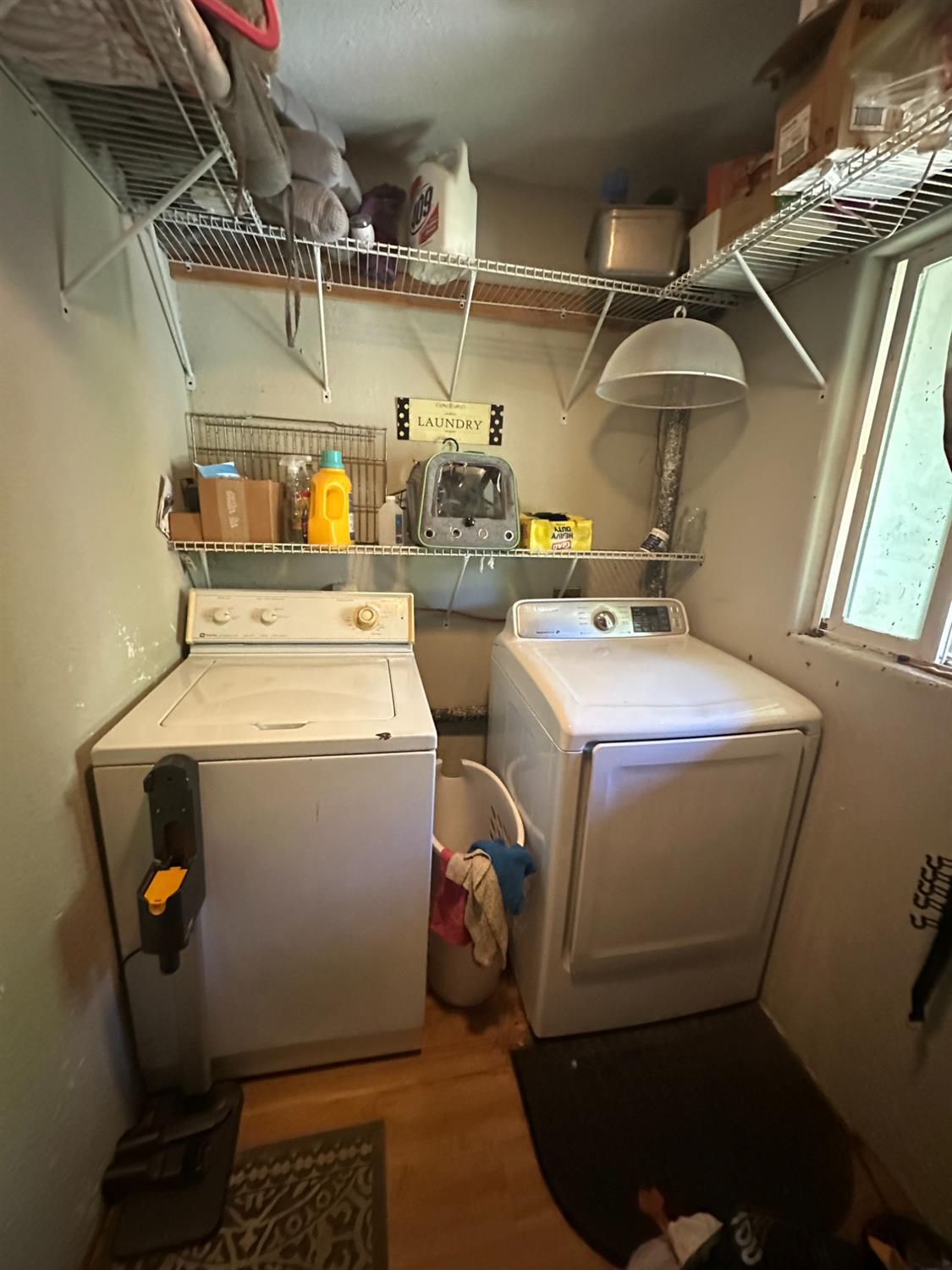 777 West Brannan Island Road Isleton, CA 95641 - Photo 20 of 24 a utility room with dryer and washer