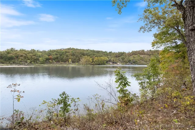 $207,150 | 6 State Road, Edwards, MO 65326