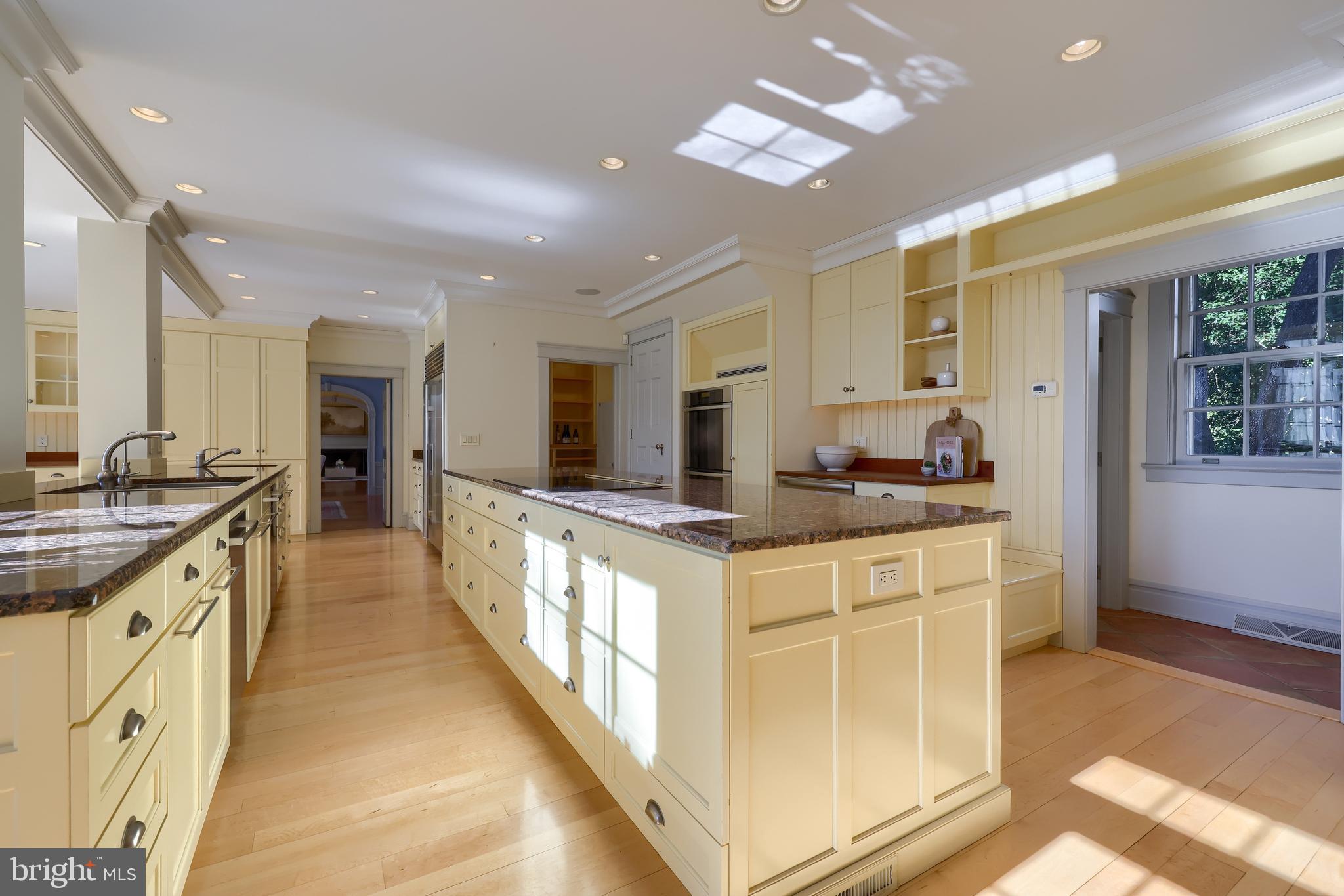260 Eshelman Road Lancaster, PA 17601 - Photo 16 of 28 Kitchen