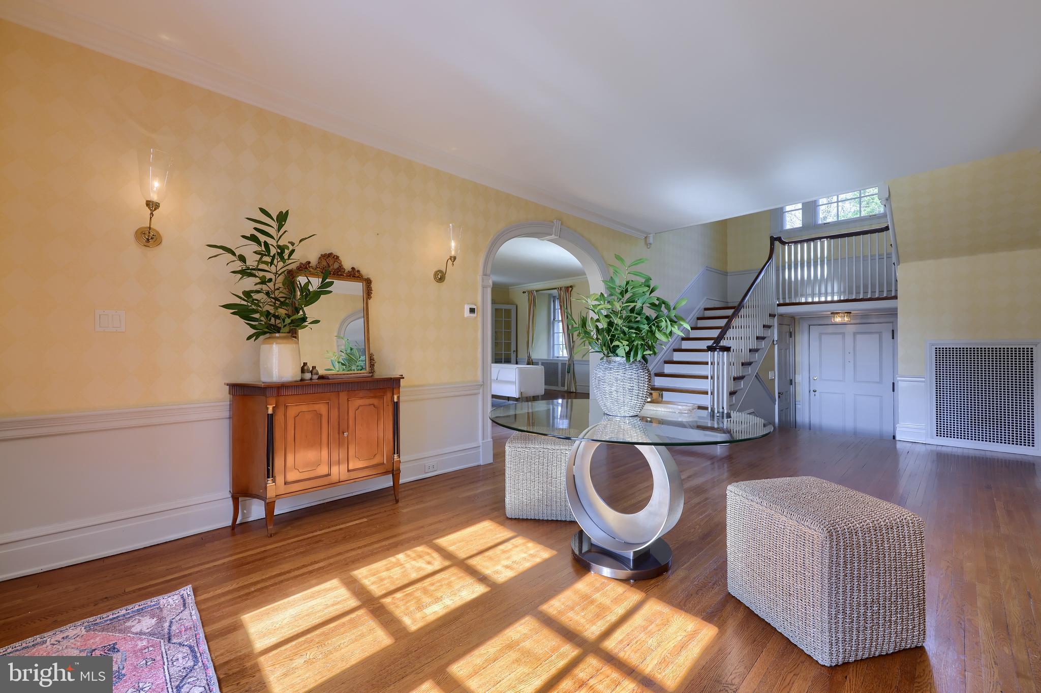 260 Eshelman Road Lancaster, PA 17601 - Photo 18 of 28 Inviting foyer