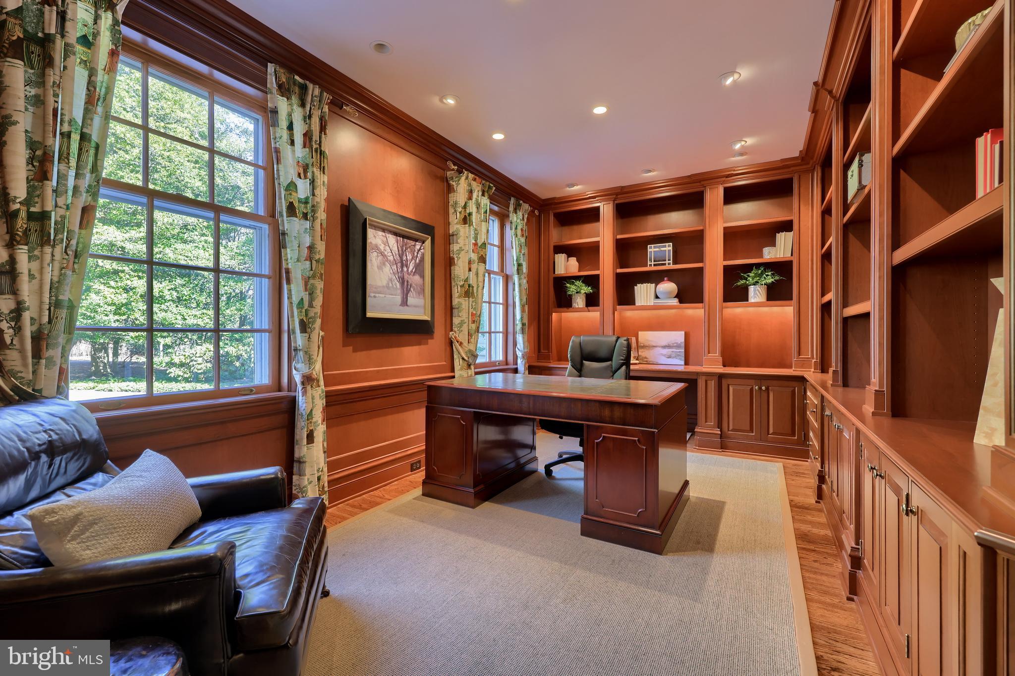260 Eshelman Road Lancaster, PA 17601 - Photo 19 of 28 Main floor office