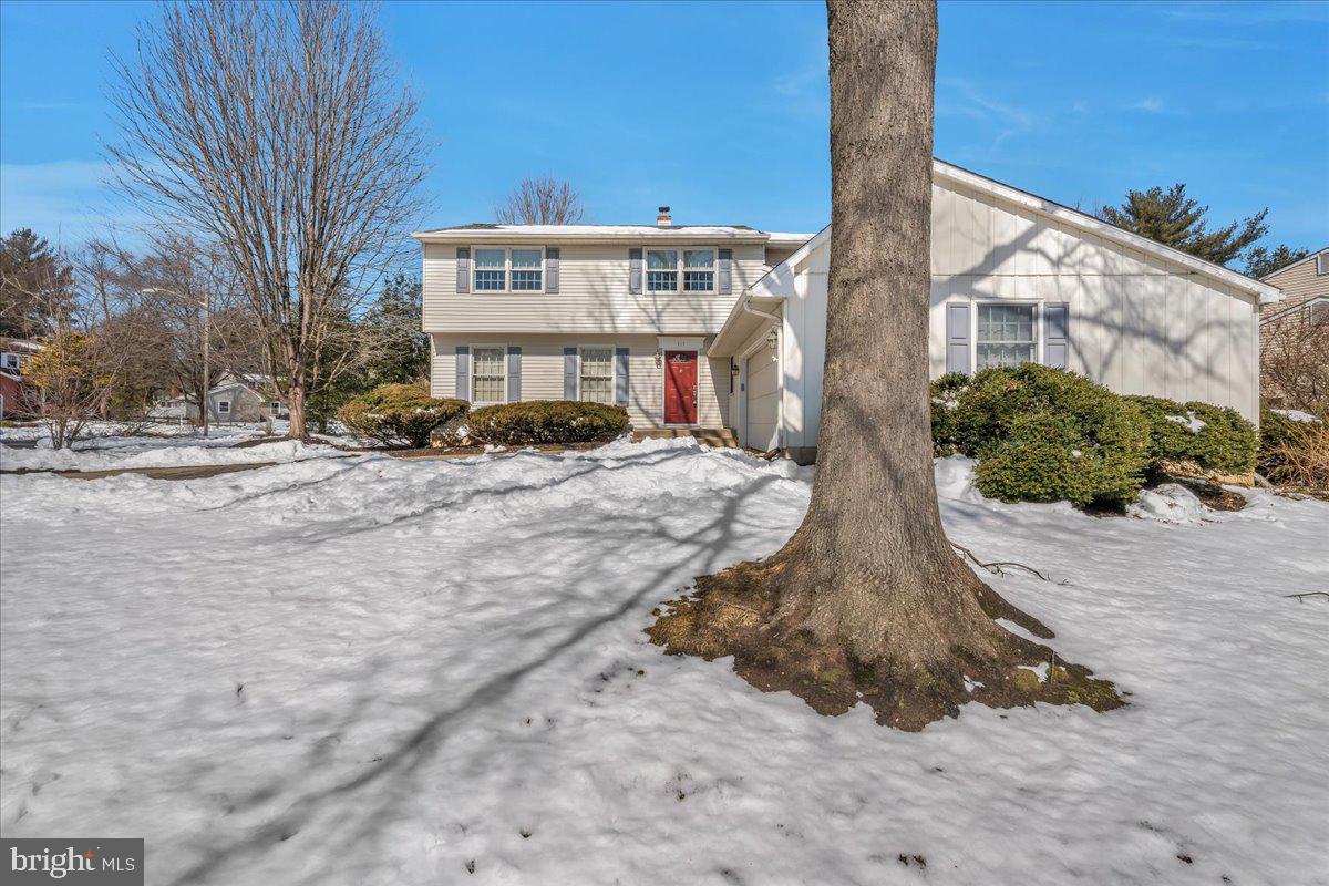 517 Perry Drive Mount Laurel, NJ 08054 - Photo 33 of 41 a view of a building with a road