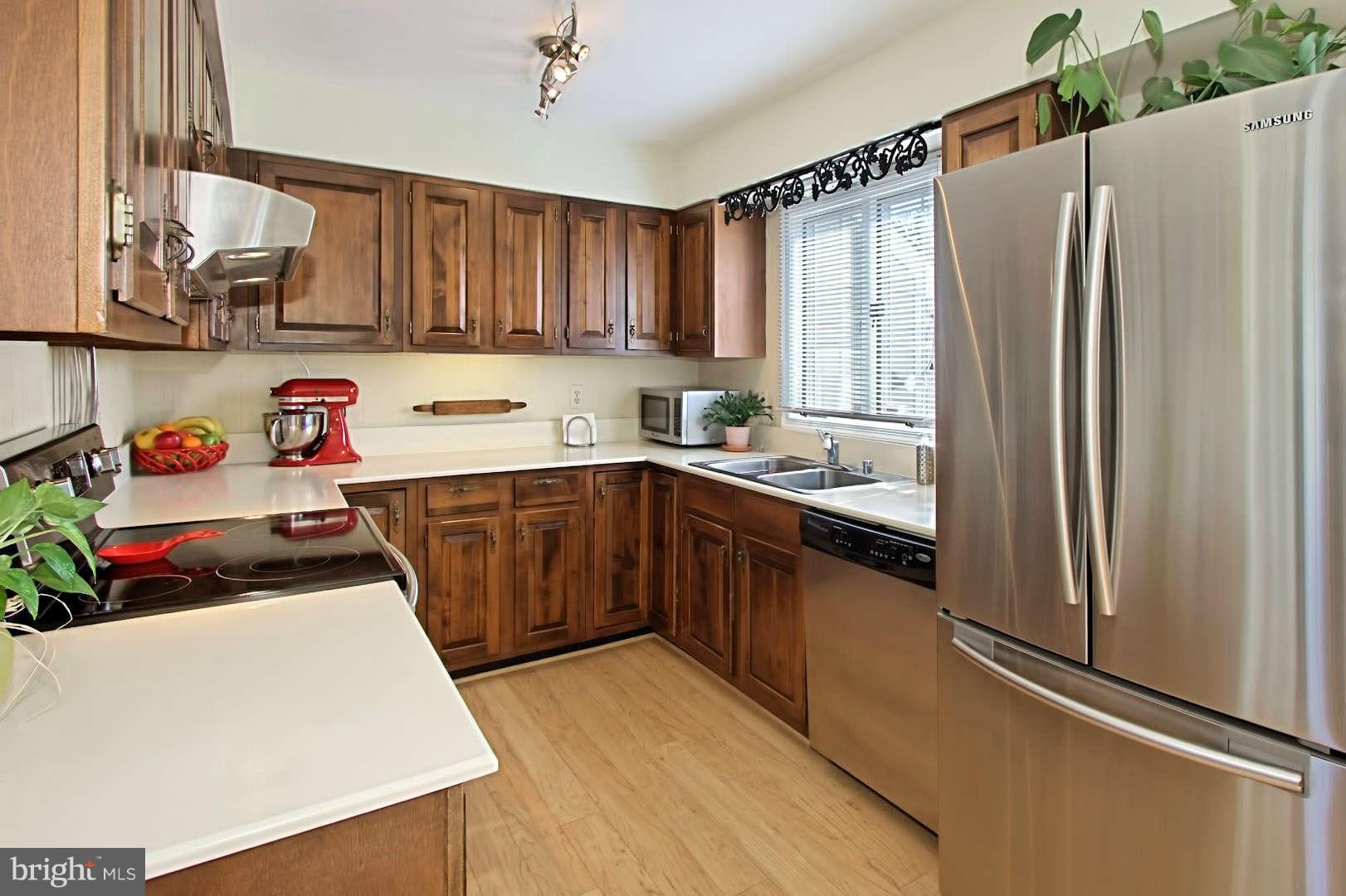 4500 Sudley Road Gainesville, VA 20155 - Photo 13 of 30 Kitchen