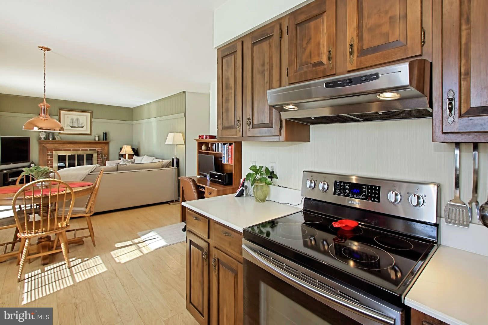4500 Sudley Road Gainesville, VA 20155 - Photo 15 of 30 Kitchen