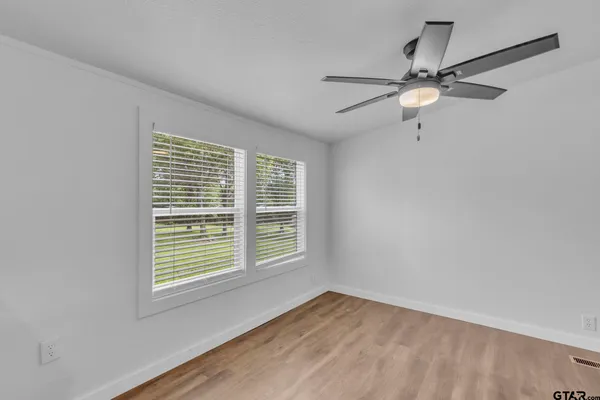 $1,900 | 431 North Hill Road, Tyler, TX 75706