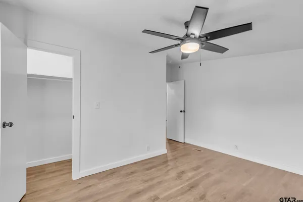 $1,900 | 431 North Hill Road, Tyler, TX 75706