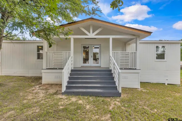 $1,900 | 431 North Hill Road, Tyler, TX 75706