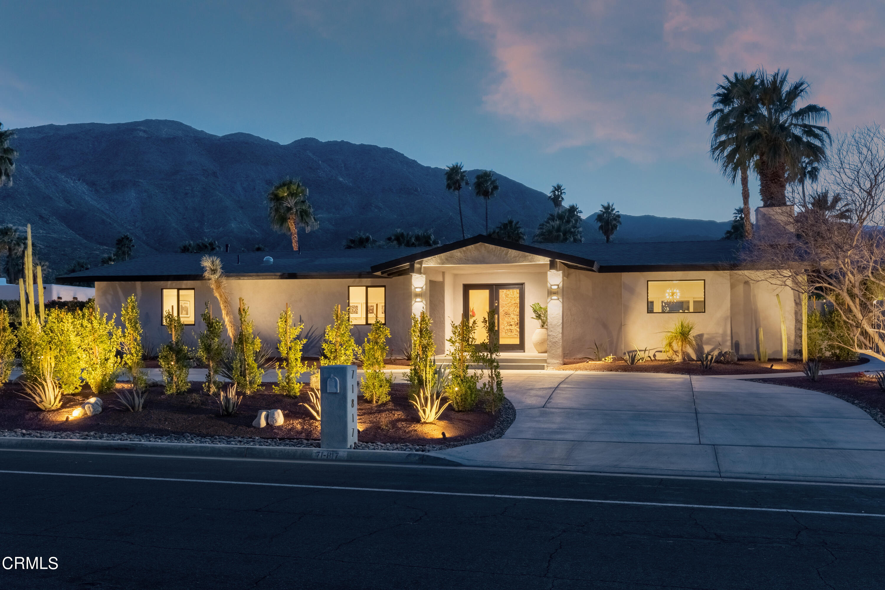71817 Sahara Road Rancho Mirage, CA 92270 - Photo 2 of 25 a view of a chairs and table on the wooden floor