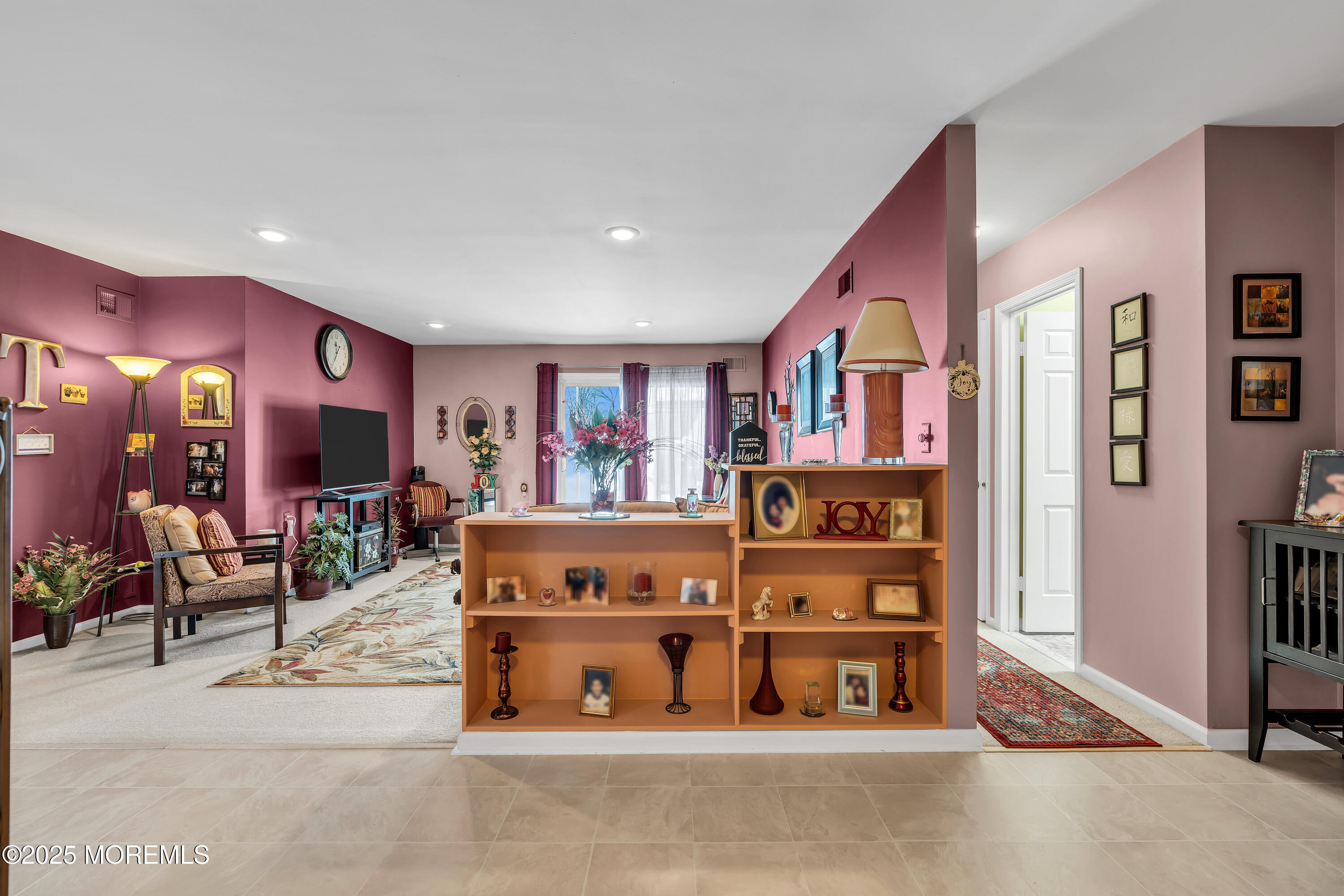 5 Oriel Way Marlboro, NJ 07746 - Photo 18 of 23 5 ORIEL LIVING 1