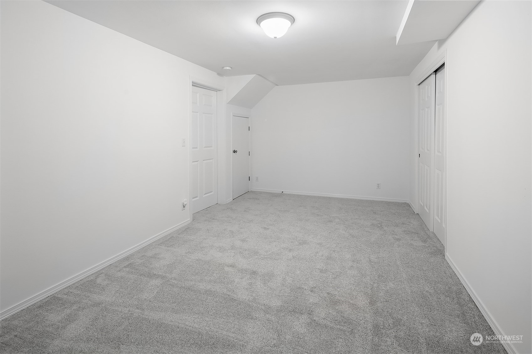18109 129th Place Northeast Bothell, WA 98011 - Photo 23 of 28 Gallery Image 23