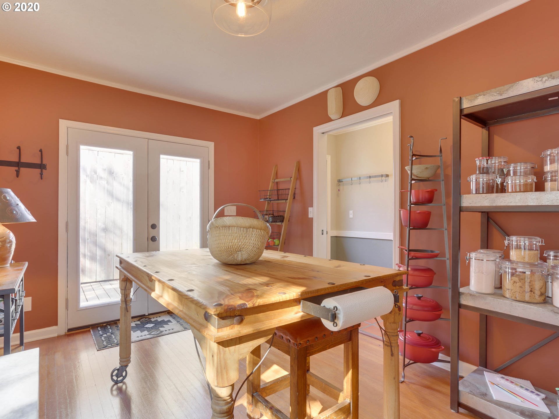720 Southwest Moss Street Portland, OR 97219 - Photo 17 of 32 Gallery Image 17