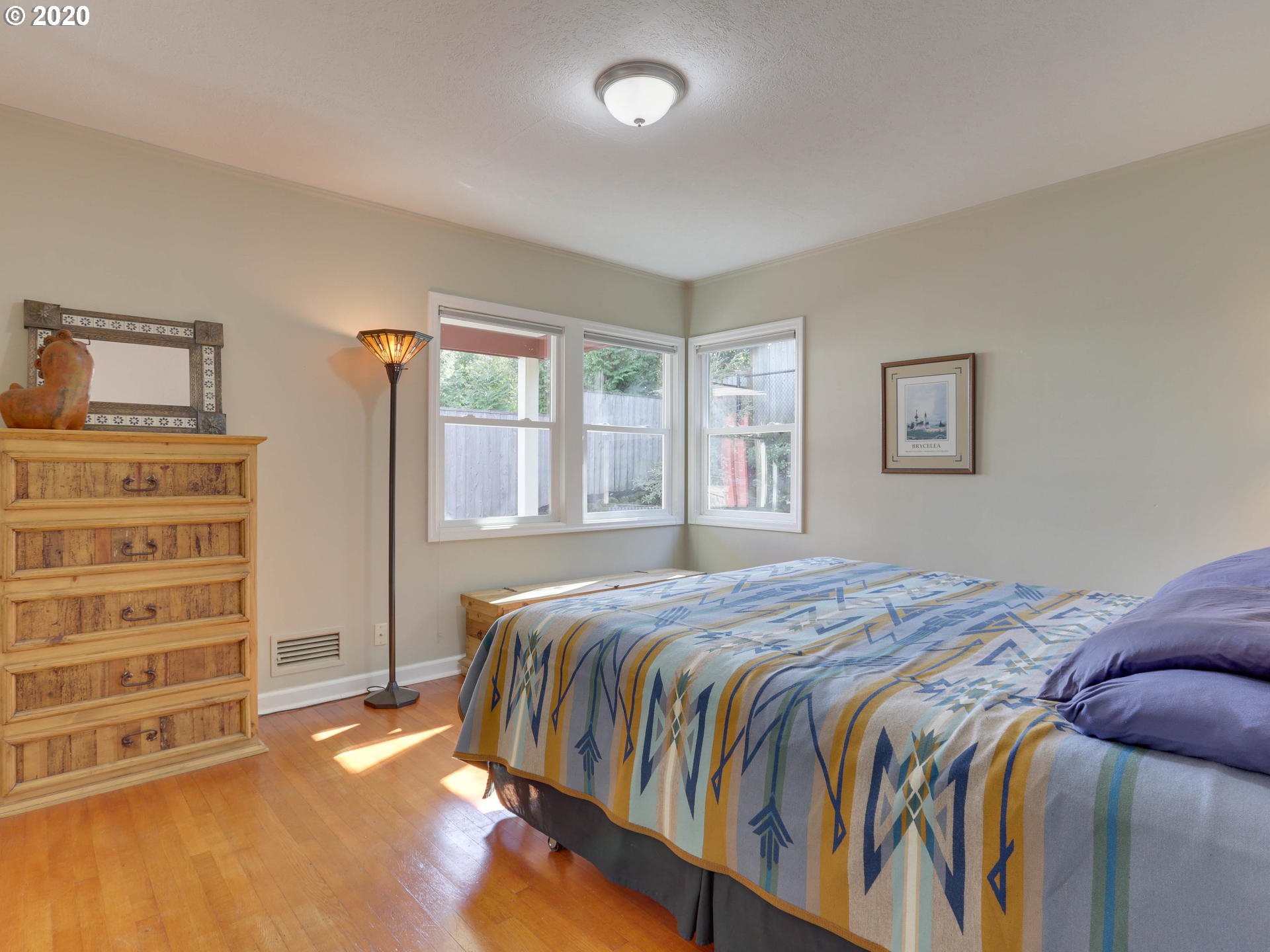 720 Southwest Moss Street Portland, OR 97219 - Photo 20 of 32 Gallery Image 20