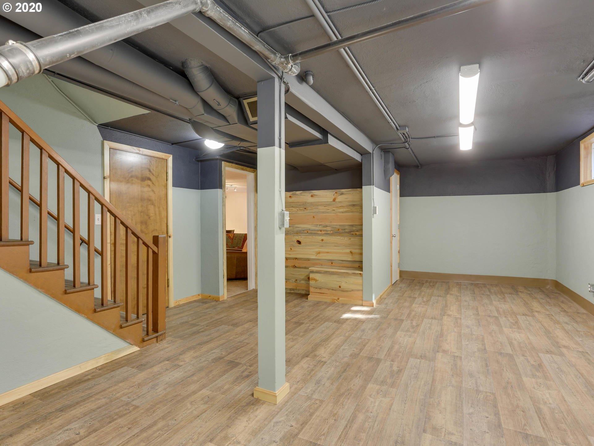 720 Southwest Moss Street Portland, OR 97219 - Photo 29 of 32 Gallery Image 29