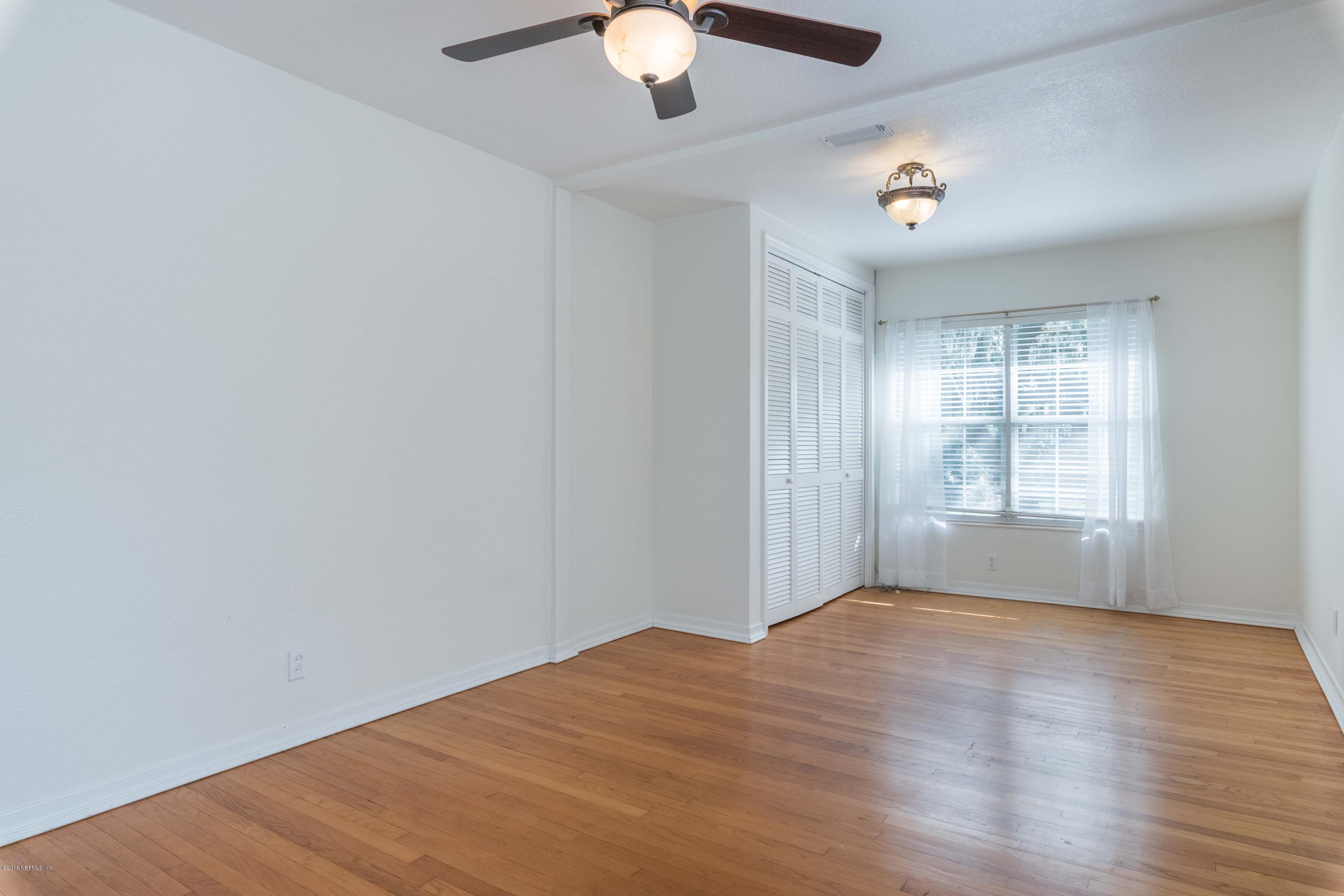214 Sandra Road Jacksonville, FL 32211 - Photo 19 of 28 214 Sandra Rd-28