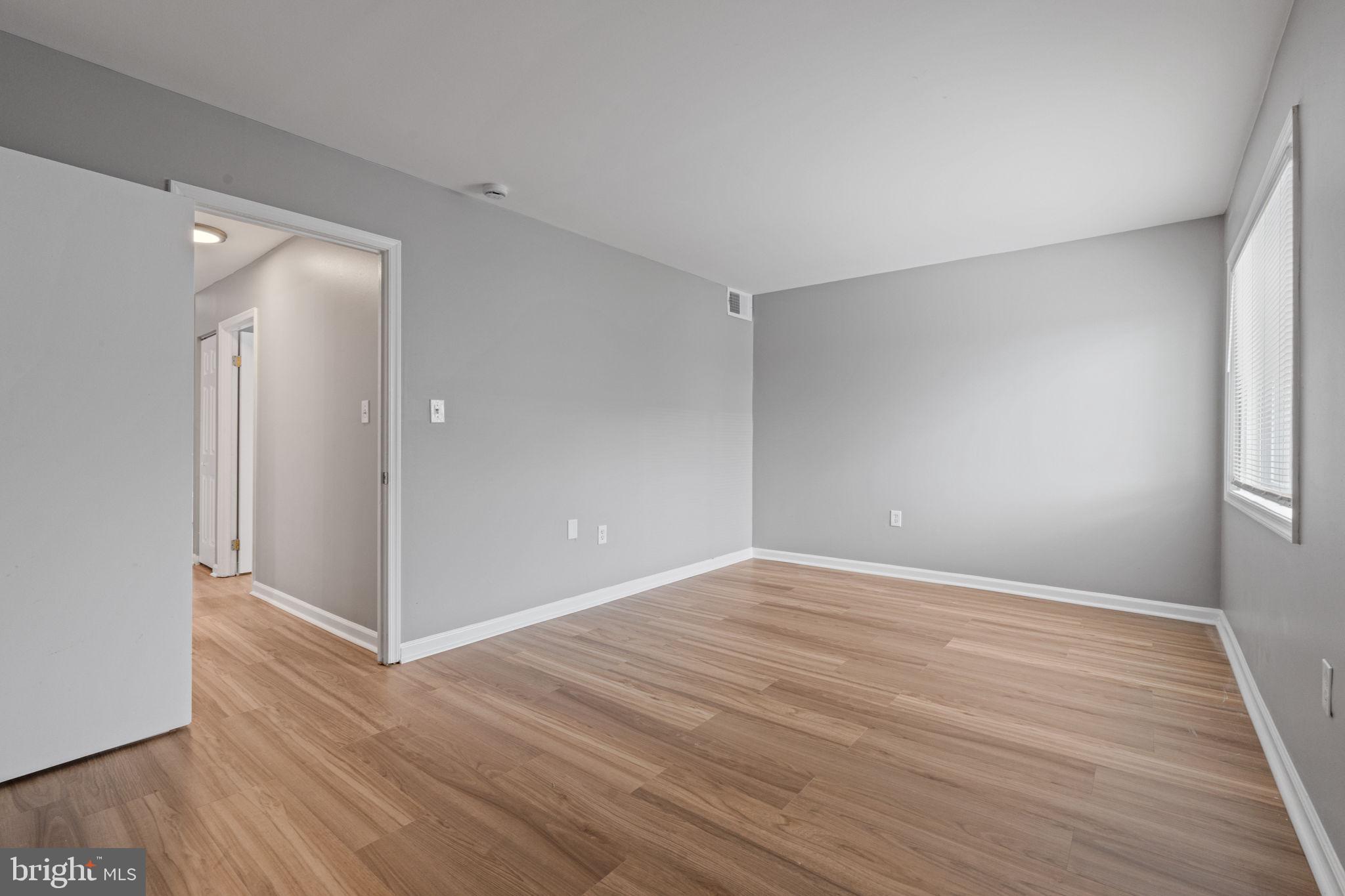 9276 Adelphi Road, Unit 201 Hyattsville, MD 20783 - Photo 20 of 31