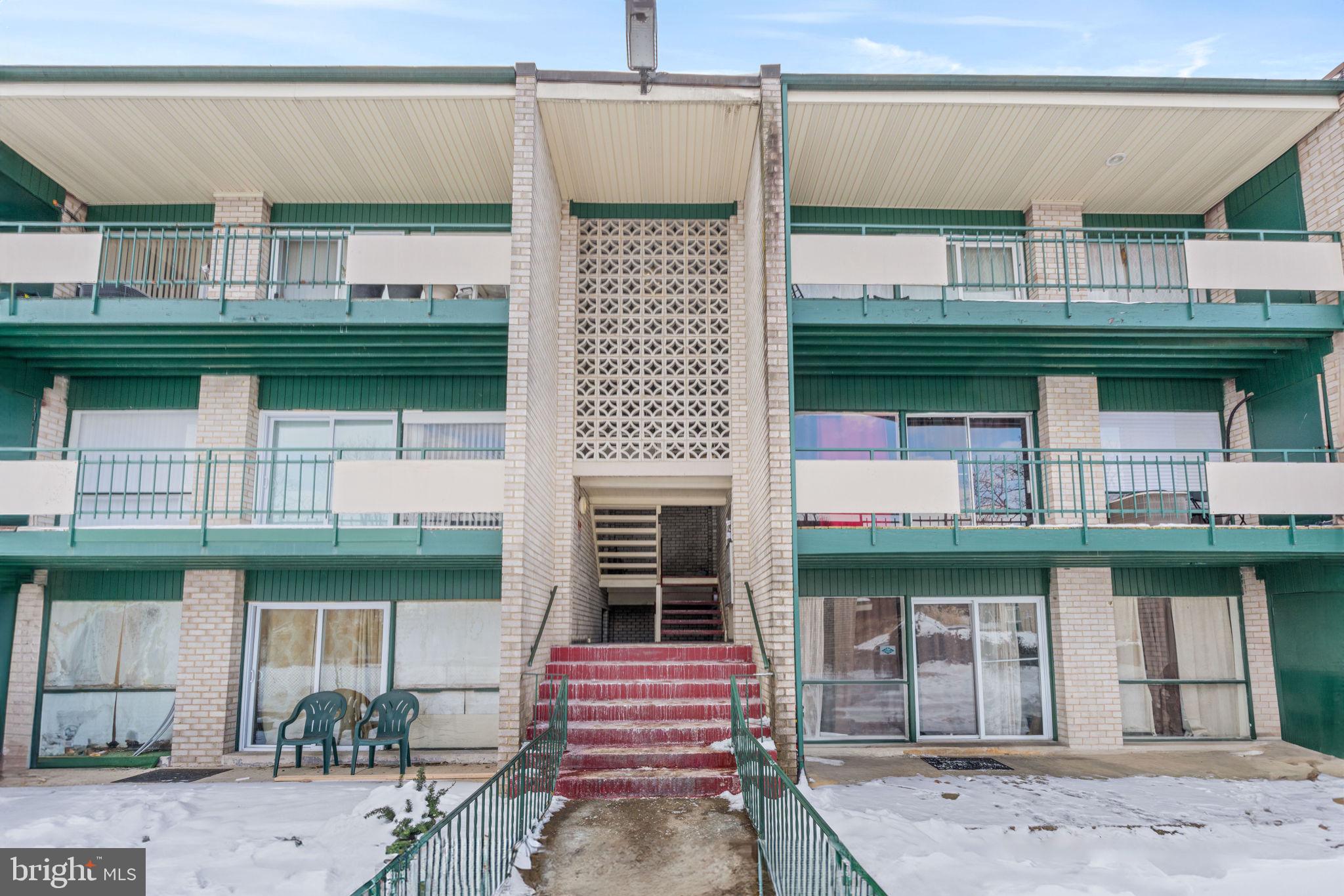 9276 Adelphi Road, Unit 201 Hyattsville, MD 20783 - Photo 30 of 31