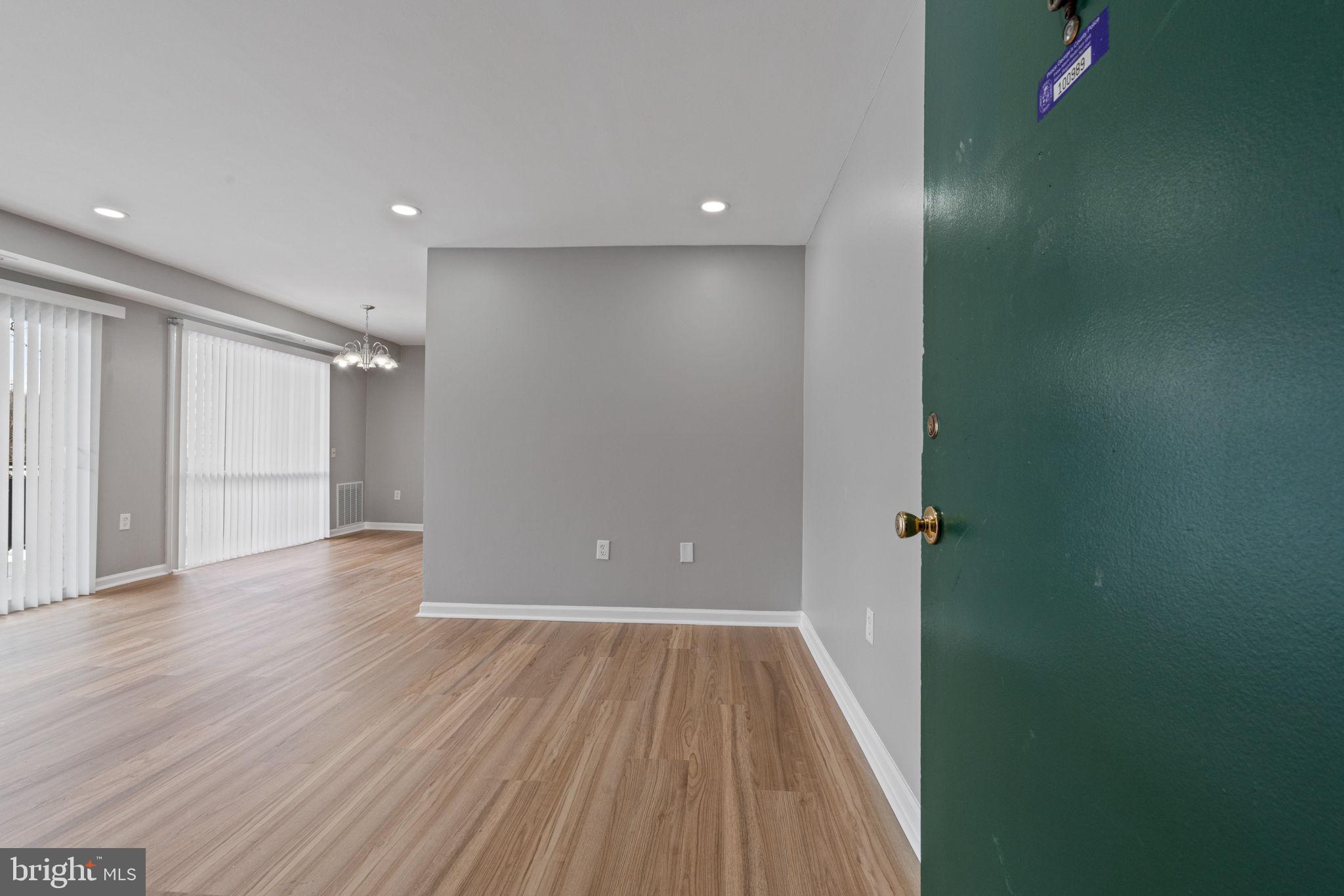 9276 Adelphi Road, Unit 201 Hyattsville, MD 20783 - Photo 6 of 31